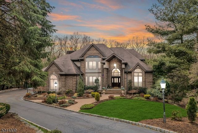 23 Horizon Dr, Wayne Twp., NJ 07470