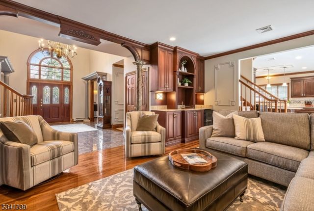 23 Horizon Dr, Wayne Twp., NJ 07470