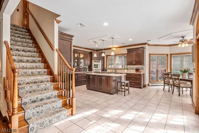23 Horizon Dr, Wayne Twp., NJ 07470