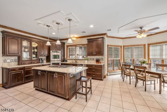 23 Horizon Dr, Wayne Twp., NJ 07470