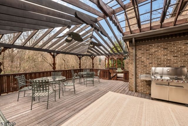 23 Horizon Dr, Wayne Twp., NJ 07470