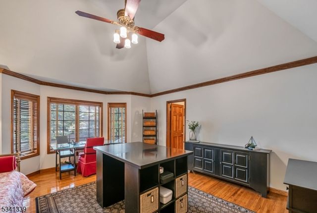 23 Horizon Dr, Wayne Twp., NJ 07470