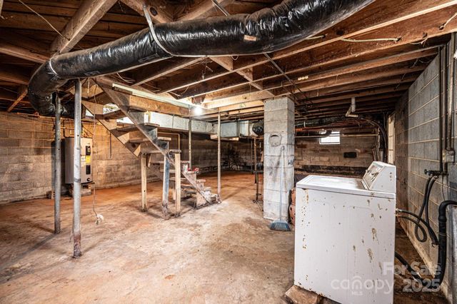 1214 Dry Ponds Road, Granite Falls, NC 28630