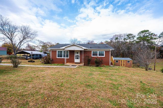 1214 Dry Ponds Road, Granite Falls, NC 28630
