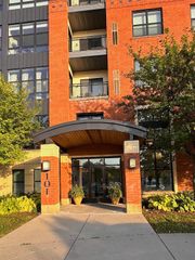 101 Saint Olaf Avenue 402, Northfield, MN 55057