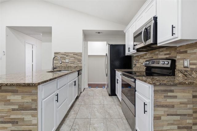 3728 Flintwood Trail, Fort Worth, TX 76137