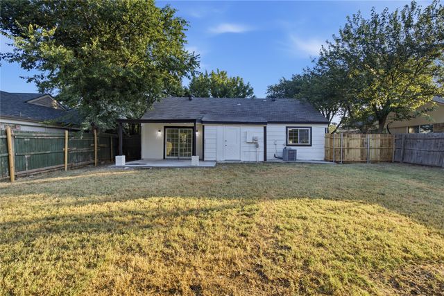 3728 Flintwood Trail, Fort Worth, TX 76137