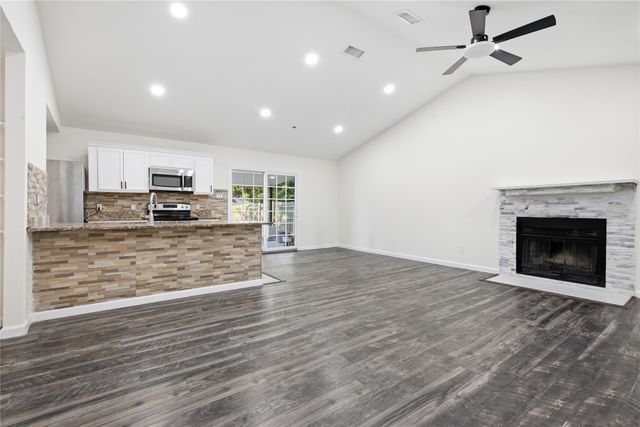 3728 Flintwood Trail, Fort Worth, TX 76137