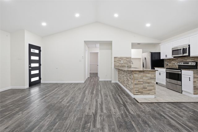 3728 Flintwood Trail, Fort Worth, TX 76137