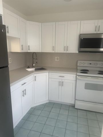 5860 NW 64th Avenue 307, Fort Lauderdale, FL 33319