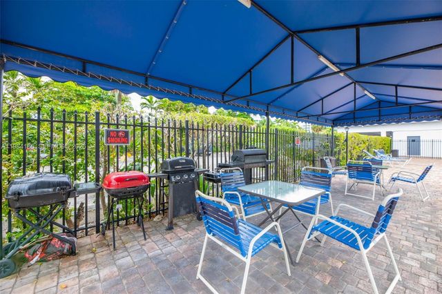 1001 91st St 701, Bay Harbor Islands, FL 33154