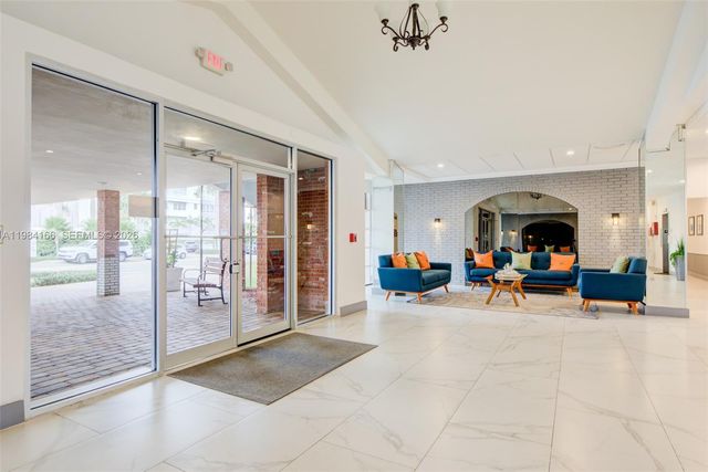 1001 91st St 701, Bay Harbor Islands, FL 33154