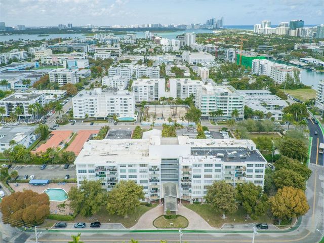 1001 91st St 701, Bay Harbor Islands, FL 33154