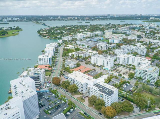 1001 91st St 701, Bay Harbor Islands, FL 33154