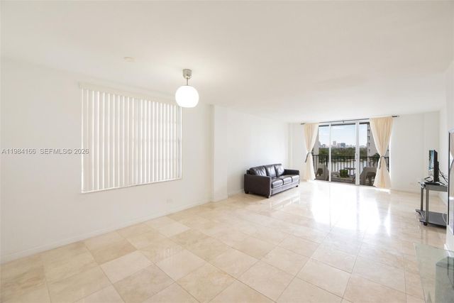 1001 91st St 701, Bay Harbor Islands, FL 33154