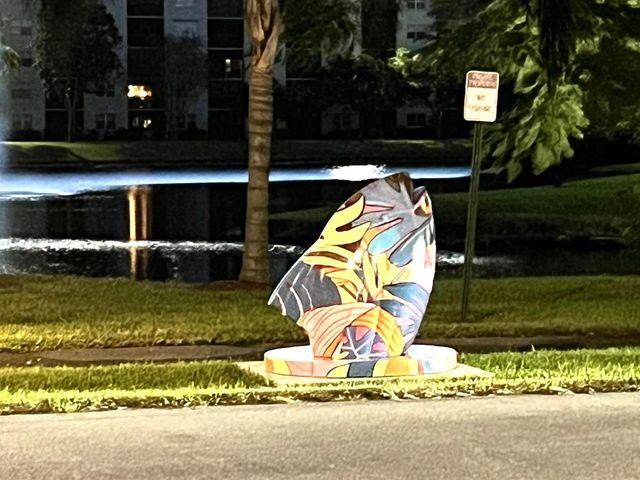 2222 N CYPRESS BEND Drive 201, Pompano Beach, FL 33069