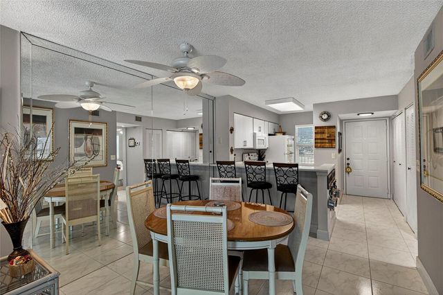 2222 N CYPRESS BEND Drive 201, Pompano Beach, FL 33069