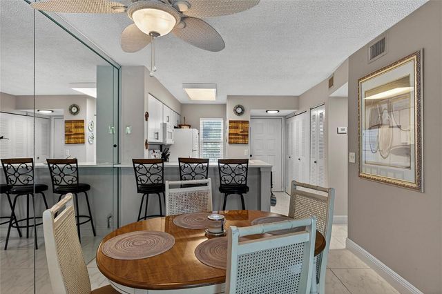 2222 N CYPRESS BEND Drive 201, Pompano Beach, FL 33069