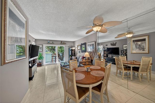 2222 N CYPRESS BEND Drive 201, Pompano Beach, FL 33069