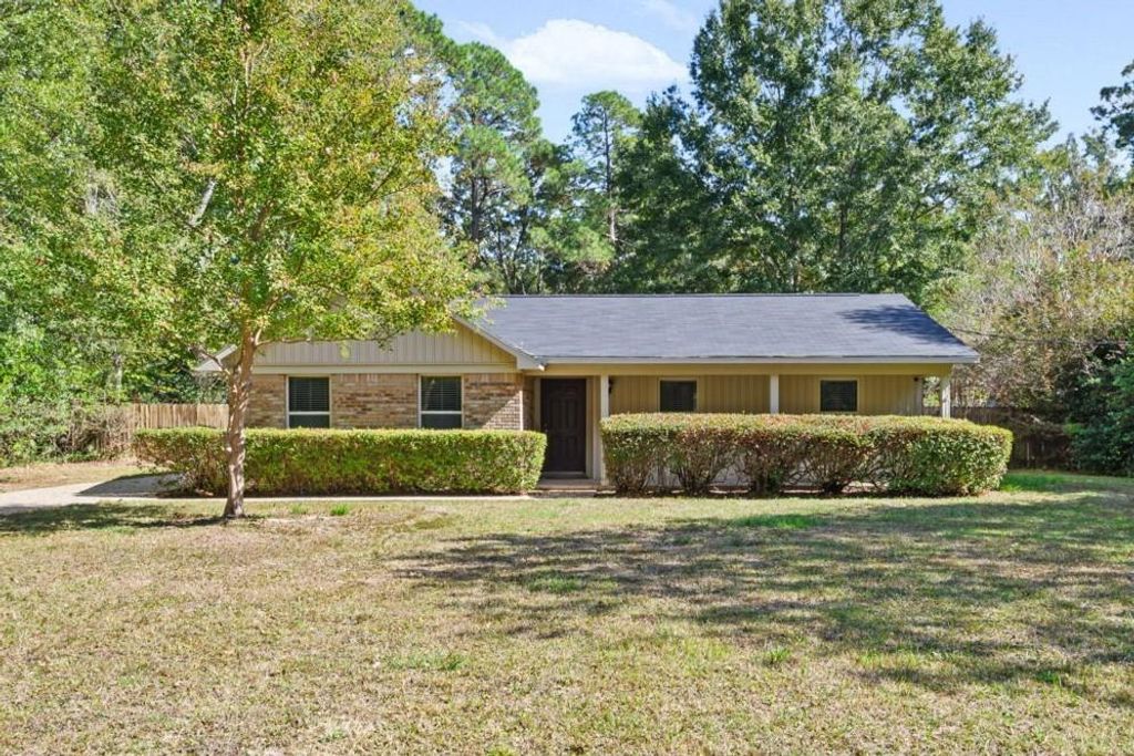 1225 Repoll Road, Mobile, AL 36695