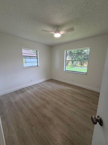 9646 Ohio Place, Boca Raton, FL 33434