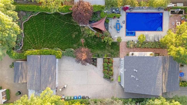 23134 Collins Street, Woodland Hills, CA 91367