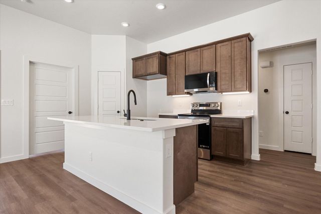 13711 Gary Avenue, Lubbock, TX 79423