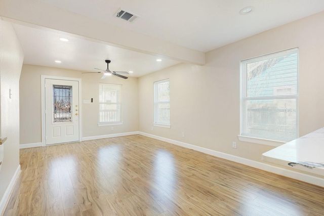 2329 Lidstone Street, Houston, TX 77023