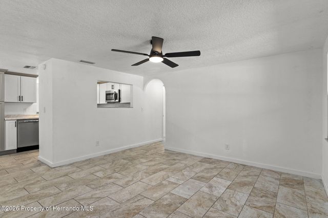 36450 Shady Lane, Dade City, FL 33525