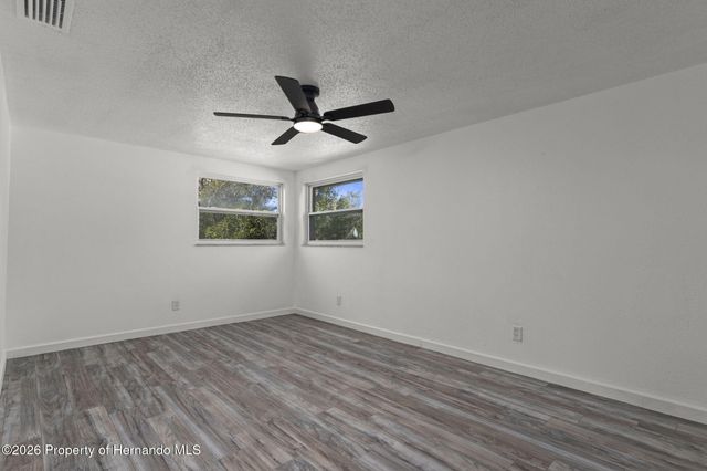 36450 Shady Lane, Dade City, FL 33525