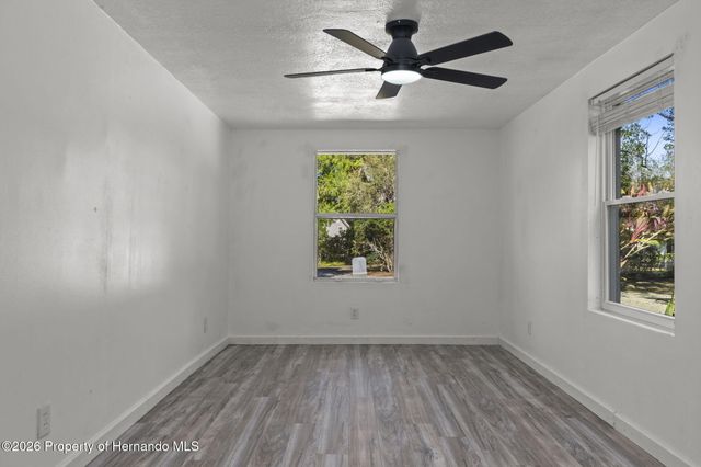 36450 Shady Lane, Dade City, FL 33525