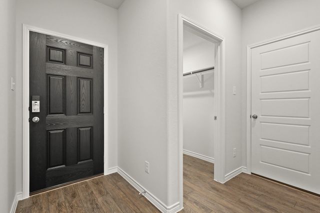 1503 Romans Road, Ennis, TX 75119