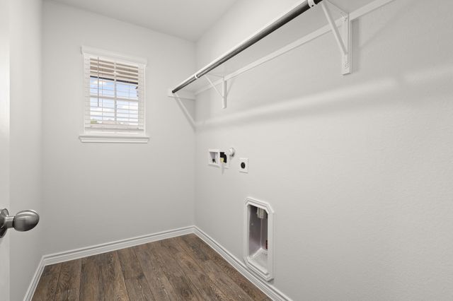 1503 Romans Road, Ennis, TX 75119