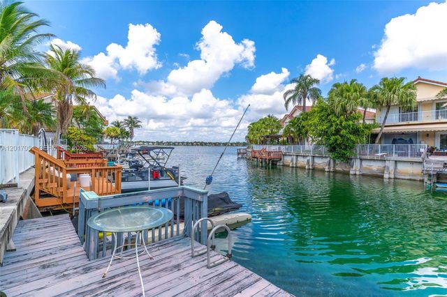 14876 SW 132nd Ave, Miami, FL 33186