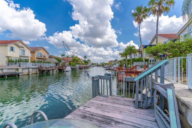 14876 SW 132nd Ave, Miami, FL 33186