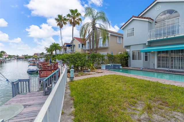 14876 SW 132nd Ave, Miami, FL 33186