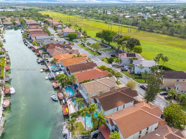 14876 SW 132nd Ave, Miami, FL 33186