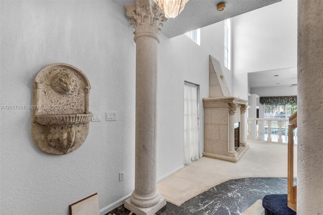 14876 SW 132nd Ave, Miami, FL 33186
