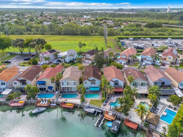 14876 SW 132nd Ave, Miami, FL 33186