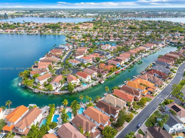 14876 SW 132nd Ave, Miami, FL 33186