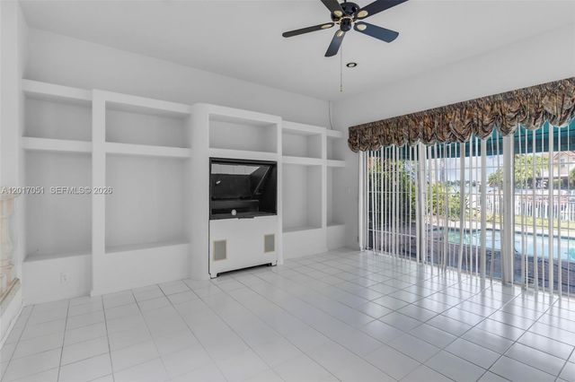 14876 SW 132nd Ave, Miami, FL 33186