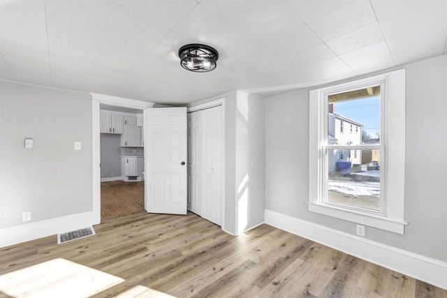 415 E MAPLE STREET, Appleton, WI 54915