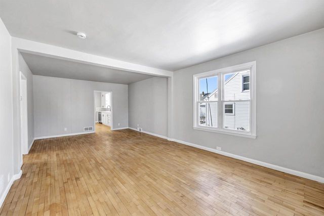 415 E MAPLE STREET, Appleton, WI 54915