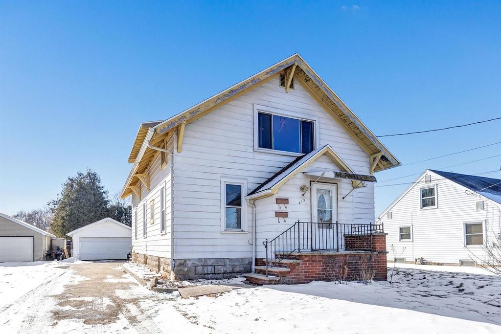 415 E MAPLE STREET, Appleton, WI 54915