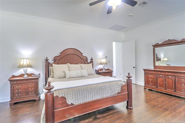 5128 E Worthington Dr Drive, Lake Charles, LA 70605