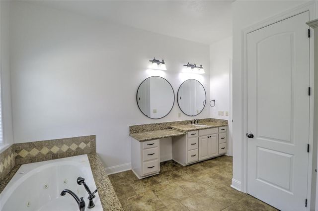 5128 E Worthington Dr Drive, Lake Charles, LA 70605