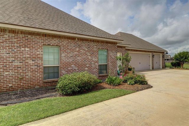 5128 E Worthington Dr Drive, Lake Charles, LA 70605