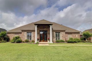 5128 E Worthington Dr Drive, Lake Charles, LA 70605
