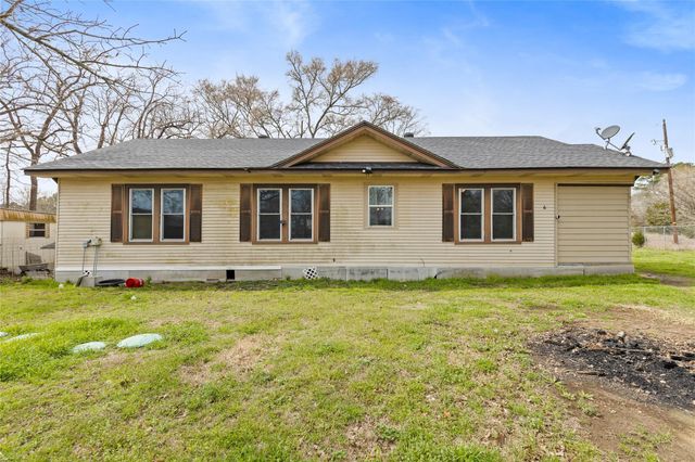 6 Jenkins Spur, Huntsville, TX 77320