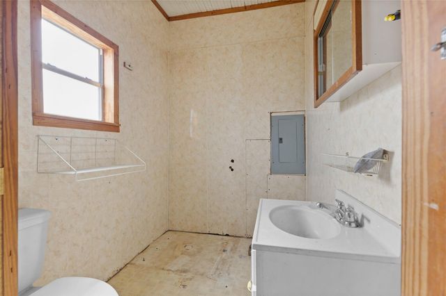 6 Jenkins Spur, Huntsville, TX 77320